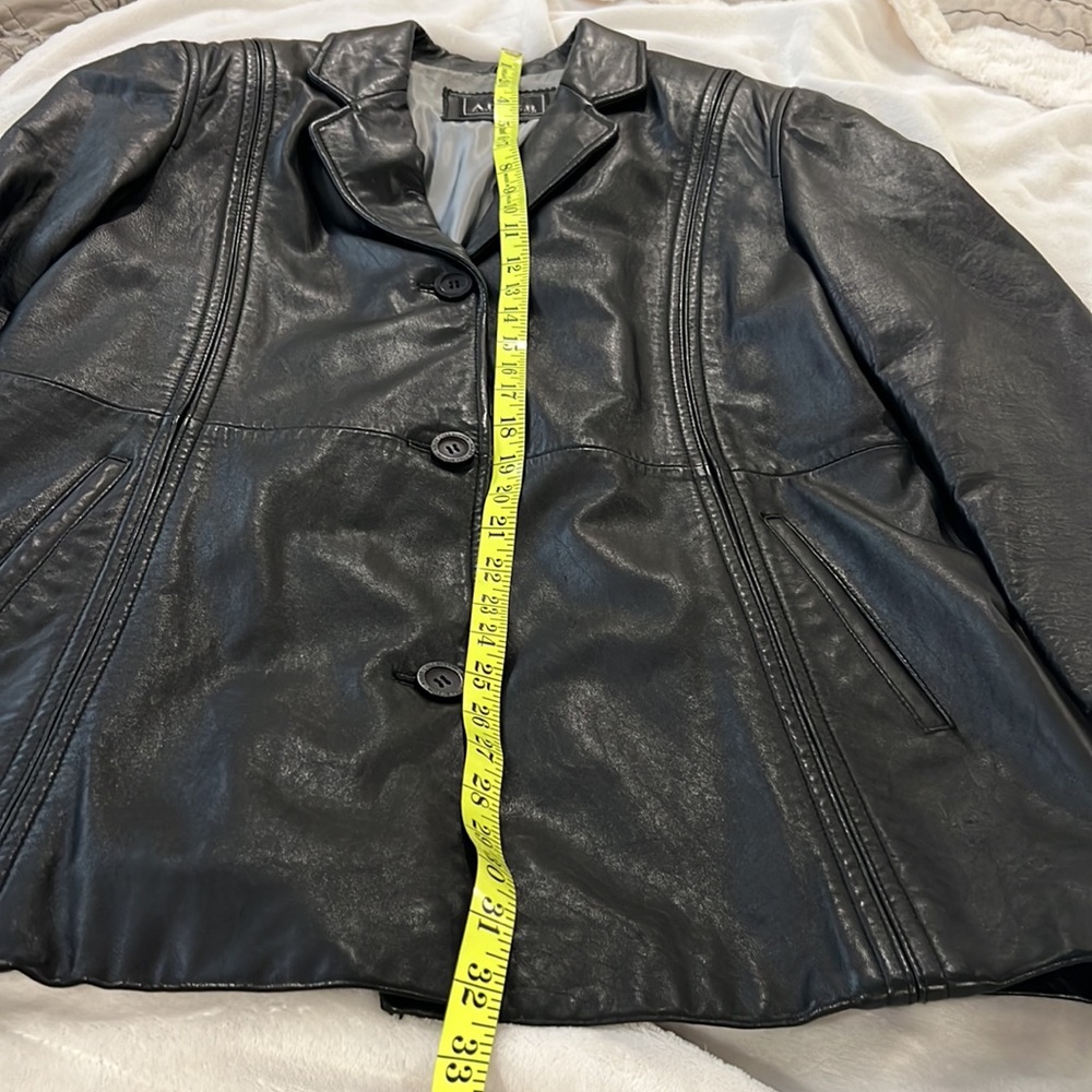 Genuine Black Leather jacket - Picture 5 of 13